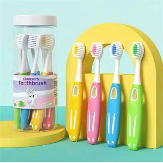 HỘP 8 BÀN CHẢI ĐÁNH RĂNG TRẺ EM