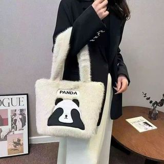 TÚI ĐEO VAI PANDA VẢI LÔNG – DỄ THƯƠNG MÀ CÁ TÍNH - PIPI STORE