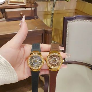 SĂN SALE ĐỒNG HỒ NỮ THỜI TRANG SALVATHORE DÂY CAO SU