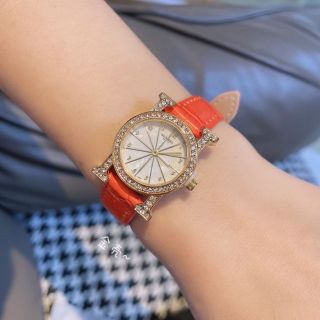 SĂN SALE ĐỒNG HỒ NỮ THỜI TRANG HERME MẶT TRÒN CHỮ H