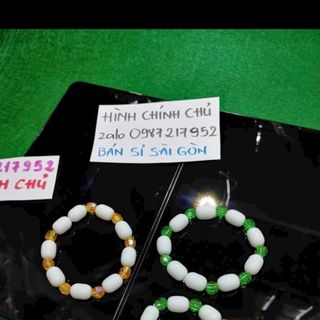 Chuỗi đeo tay phong thủy mix đá trắng nha