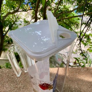 Bình Nước Nhựa Trong Suốt Bền Nhẹ Double Lock 1308 Dung Tích 2300ml Nhập Khẩu Chính Hãng Thái Lan