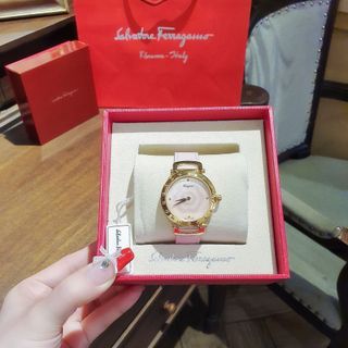ĐỒNG HỒ NỮ CAO CẤP SALVATHORE DÂY DA MẶT HOA MÀU HỒNG VIỀN BEZEL VÀNG