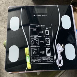 Cân điện tử kết nối bluetooth 4.0 (Dây sạc)