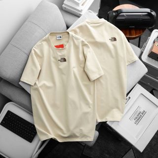 Áo thun nam.   Chất vải cotton 4c xịn mướt cực xịn