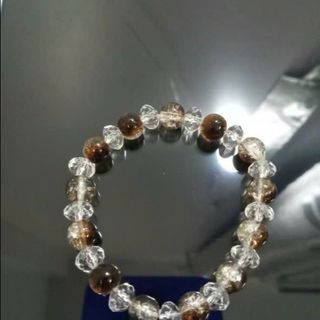 Chuỗi đeo tay phong thủy mix màu đá tuyết nâu