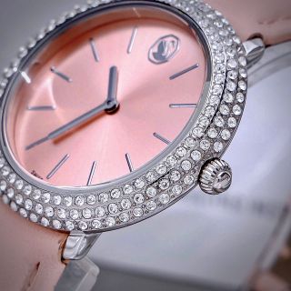Đồng hồ Swarovs nữ hồng phấn