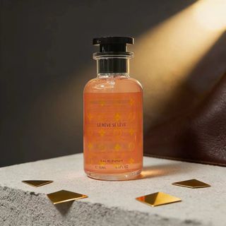 Nước Hoa V Voronin Eau De Parfum 150ml – Hương Thơm Tinh Tế, Lưu Hương Lâu, Thiết Kế Nghệ Thuật Sang Trọng