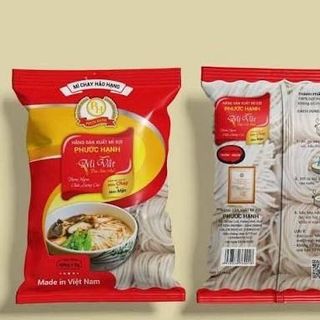 Món Bánh canh khô nổi tiếng ở Huế được làm từ 100% bột mỳ nguyên chất với công thức gia truyền. Bánh canh bột mì khô Phước Tâm làm các món bánh canh thịt bò, tim cật, heo, vịt, cá lóc...rất ngon và hấp dẫn. - Mảnh đất cố đô Huế nổi tiếng với nhiều đặc sản