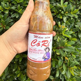 Món Bánh canh khô nổi tiếng ở Huế được làm từ 100% bột mỳ nguyên chất với công thức gia truyền. Bánh canh bột mì khô Phước Tâm làm các món bánh canh thịt bò, tim cật, heo, vịt, cá lóc...rất ngon và hấp dẫn. - Mảnh đất cố đô Huế nổi tiếng với nhiều đặc sản