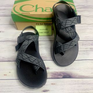Giày Sandal Nam Nữ Kẹp Ngón Chaco Mã D170