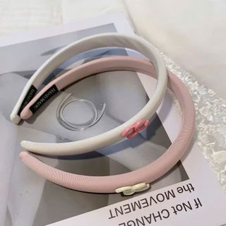 Cài xốp charm CC 170k/lố 12c (~14.2k/c)