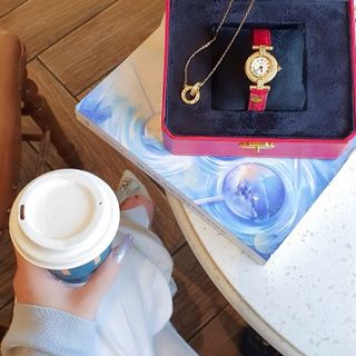 SET VALENTINE ĐỒNG HỒ NỮ SIÊU CẤP CATIOR DÂY DA MẶT MINI VIỀN ĐÁ VÀNG TẶNG KÈM DÂY CHUYỀN