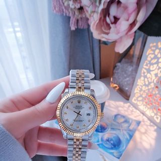 ĐỒNG HỒ NAM NỮ CAO CẤP RÔLET DÂY THÉP MẶT TRƠN NIỀNG KHÍA MỚI VỀ BA SIZE