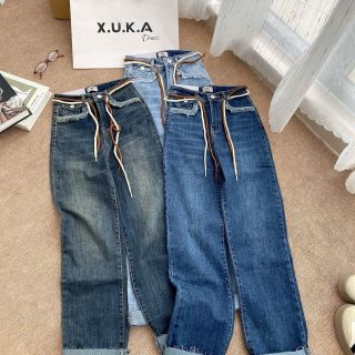 Quần jean ống đứng 9 tấc nấm lùn