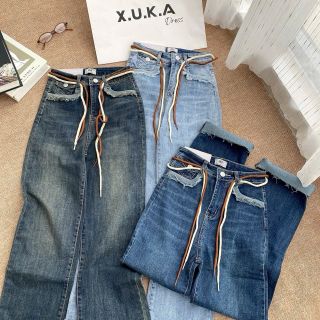 Quần jean ống đứng 9 tấc nấm lùn