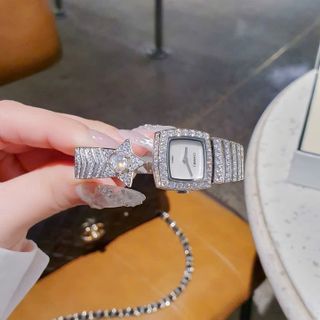 ĐỒNG HỒ NỮ SIÊU CẤP CHANEU VÒNG KIỀNG ĐUÔI SAO SILVER FULLBOX HÃNG