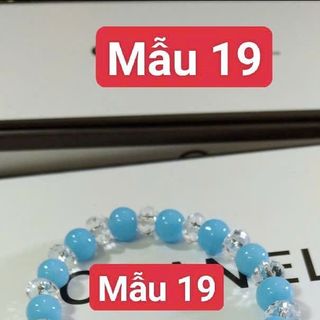 Chuỗi phong thủy đeo tay có nhiều màu vòng tay