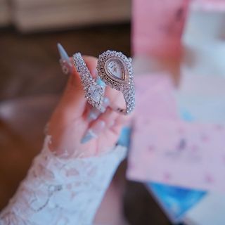 QUÀ VALENTINE ĐỒNG HỒ NỮ CHÍNH HÃNG BRIDE TALK MEDUSA KIỀNG ĐÍNH ĐÁ SWAROSKI FULLBOX
