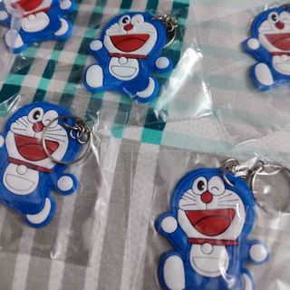 Móc khóa do re mon đẹp nha giá rẻ móc chìa khóa