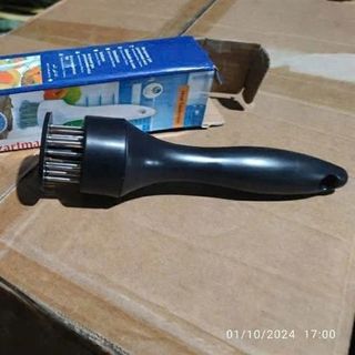 Dụng Cụ Dằm Mềm Đồ Ăn 20x5cm ( THÙNG 120C )