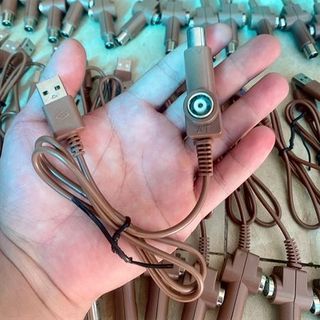 Dây cấp nguồn 5V - Hàng HKĐ