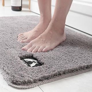 THẢM CHÙI CHÂN VẢI LEN ĐỂ NHÀ TẮM, THẢM PHÒNG KHÁCH CAO CẤP(LOGO THÚ, CHIẾC LÁ Ở GÓC THẢM)