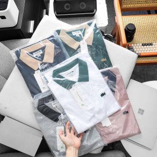 Áo thun polo nam. Chất liệu vải pique hãng xịn, sợi vải mịn mướt vừa, mặc lên fom dáng đứng rất đẹp. Fom chuẩn xuất khẩu