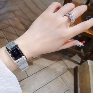 ĐỒNG HỒ NỮ CAO CẤP VERSEC GRECA DÂY LƯỚI MẶT CHỮ NHẬT NIỀNG THÉP