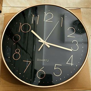 Camera Imou ngụy trang đồng hồ treo tường