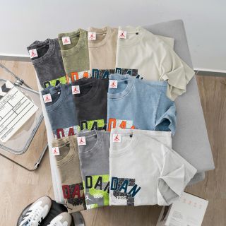 Áo thun nam.  Chất thun 2c mịn xịn . Mềm cầm lên cực sướng Tay không phải lò Wash nào cũng làm được