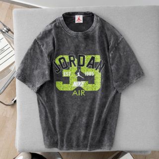 Áo thun nam.  Chất thun 2c mịn xịn . Mềm cầm lên cực sướng Tay không phải lò Wash nào cũng làm được