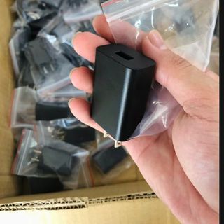 Cóc sạc 5v 2a - đen - mẫu mới