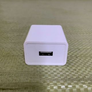 Cóc sạc 5v 2a - trắng