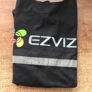 Quà tặng EZVIZ - Áo kỹ thuật thi công