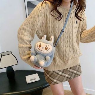 TÚI ĐEO CHÉO NHỒI BÔNG LABUBU – HOẠT HÌNH DỄ THƯƠNG SIZE 20CM - PIPI STORE