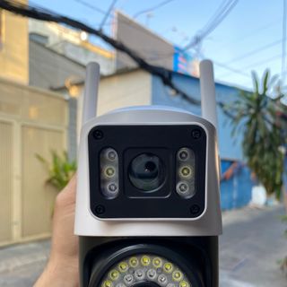 Camera 4G Yoosee Q36-4G 2 mắt 2 khung hình, khe sim 4G ( Là mẫu Q36 thường thêm khe sim 4G )