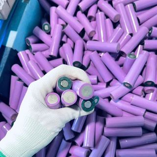 Pin 2000mAh xả 40A Li-ion 3.7V tháo khối  tháo  khối hàng  đep bao xài