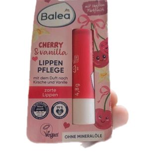 Son dưỡng môi Balea Lippen pflegen màu anh đào hương thơm dịu cuốn hút romand  06