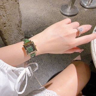 QUÀ VALENTINE ĐỒNG HỒ NỮ CAO CẤP YXL MẶT VUONG NIỀNG VÀNG DÂY DA XANH FULLBOX