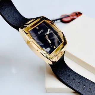 ĐỒNG HỒ NAM CAO CẤP GUECC DÂY DA ĐEN MẶT CHỮ NHẬT TRƠN FULLBOX