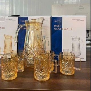 BỘ BÌNH THUỶ TINH KÈM 6 LY QUAI VÀNG YZH-35L7DHA (T6)