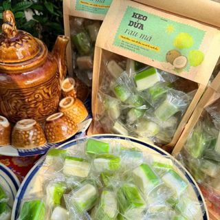 KẸO DỪA RAU MÁ ĐẶC SẢN MIỀN TÂY – HƯƠNG VỊ QUÊ HƯƠNG 500G - WINNIE HOUSE