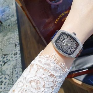 ĐỒNG HỒ NỮ CAO CẤP PRANCK V32 MẶT FULL DIAMOND DÂY DA ĐEN