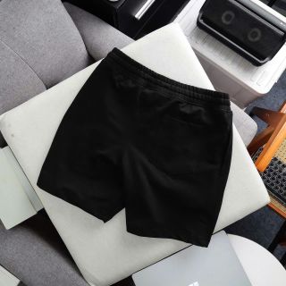Short nỉ da cá 100% cotton. Vải xịn dày dặn mịn mát. Vải bo đồng chất, đồng màu