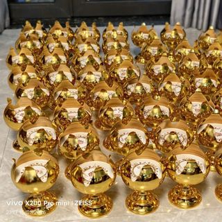 Nến thơm hoa sen vàng nhập khẩu. Ánh kim phú quý, hương thơm an nhiên