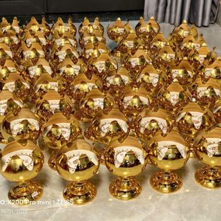 Nến thơm hoa sen vàng nhập khẩu. Ánh kim phú quý, hương thơm an nhiên