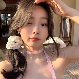 Scrunchies vải HOA NHÍ viền ren chùm 10d___8k/d