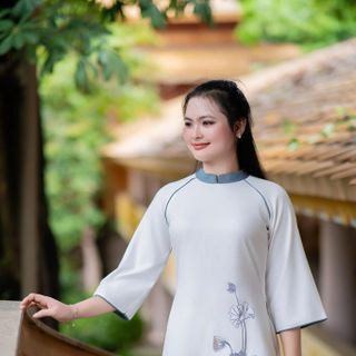PHÁP PHỤC HUYỀN TRANG( THỦ ĐỨC) - CHUYÊN GIÁ CUNG CẤP SỈ - Áo Dài Cách Tân Lá Ngủ Sen