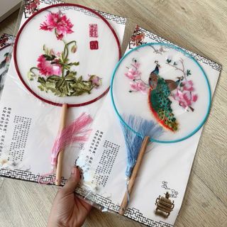 quạt tròn cổ trang (mẫu thêu đẹp) Sỉ___29.5k/cây